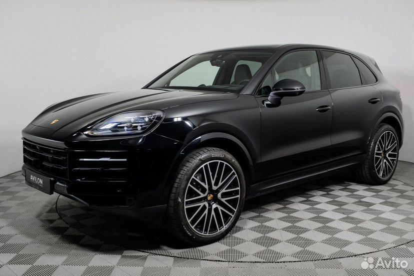 Porsche Cayenne 3.0 AT, 2024