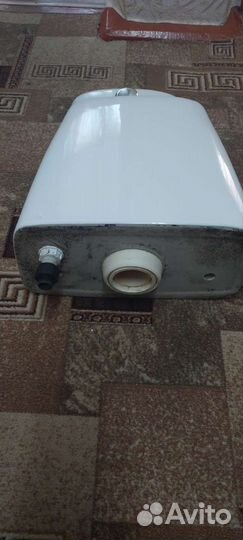 Бачок для унитаза