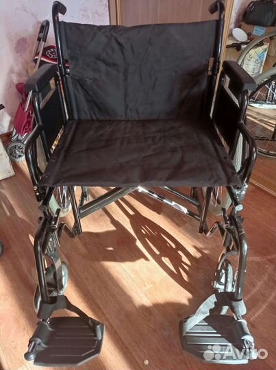 Коляска инвалидная широкая