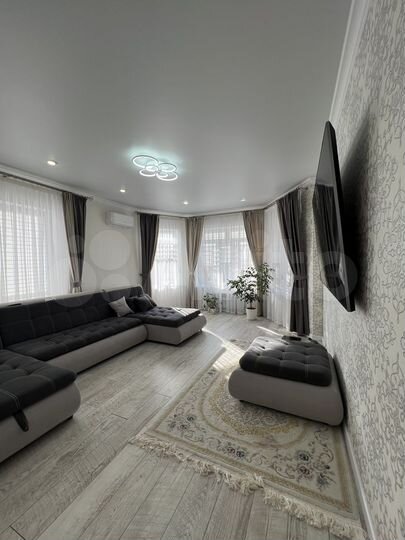 Дом 160 м² на участке 7 сот.