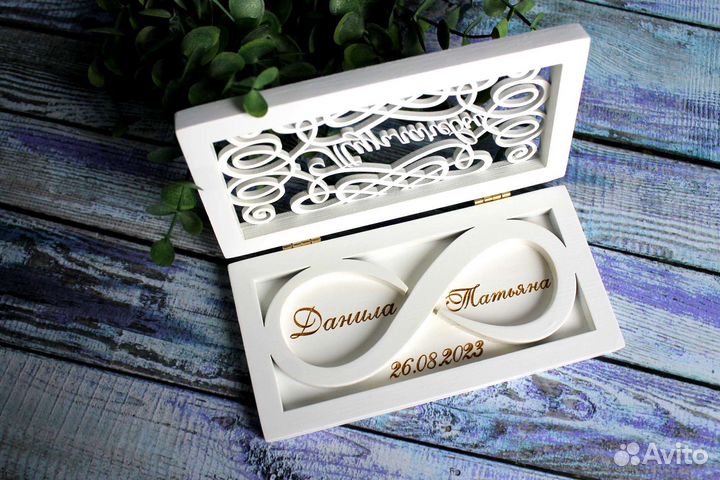 Свадебная шкатулка для колец