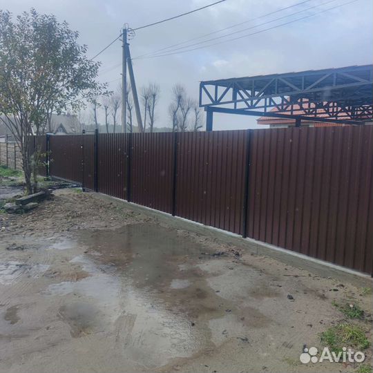 Заборы из профнастила