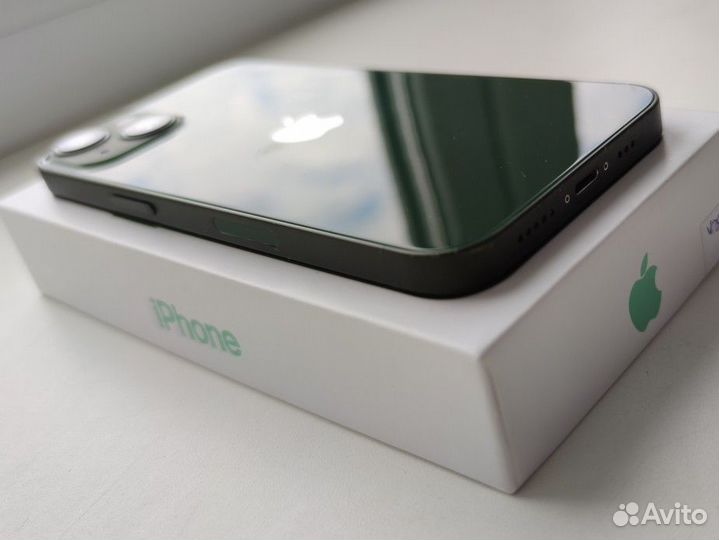 iPhone 13, 256 ГБ