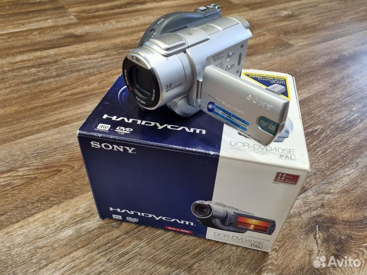 Видеокамера sony