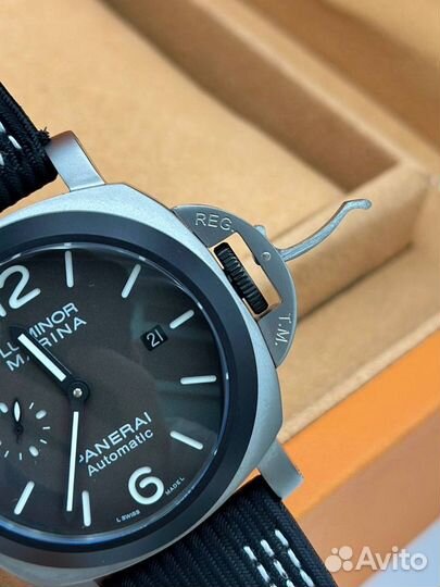 Часы мужские panerai luminor