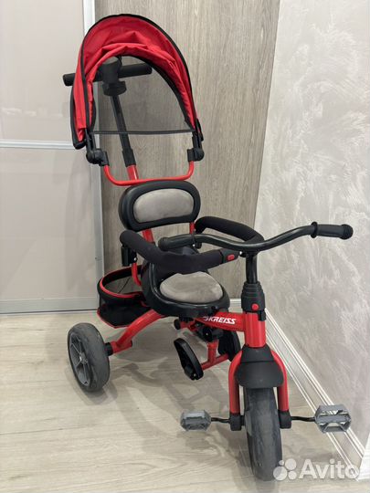 Трехколесный велосипед