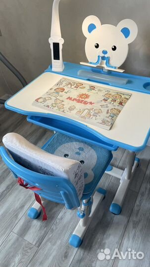 Письменный стол парта и стул evo Mealux с лампой