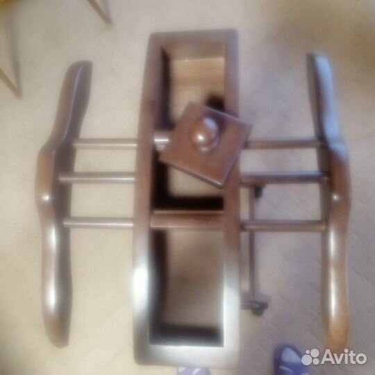 Стойка для одежды