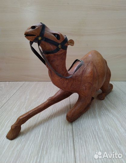 Статуэтка верблюд
