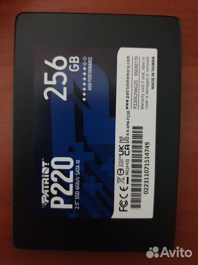 SSD SATA 256 Гб