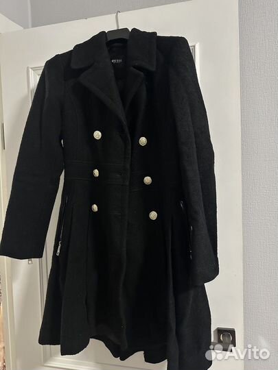 Пальто guess