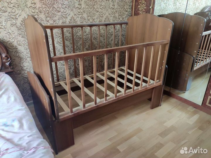 Детская кроватка-трансформер