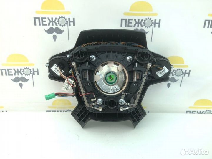 Подушка в руль Ford Focus BK 1.6 pnda 2011