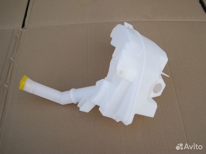 Бачок омывателя лоб стекла Аналог Mazda 3 BK 04-08