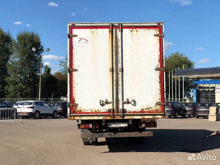 Hino 300 (Dutro), 2018