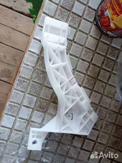 Кронштейн крепления бампера mazda 3 bk седан