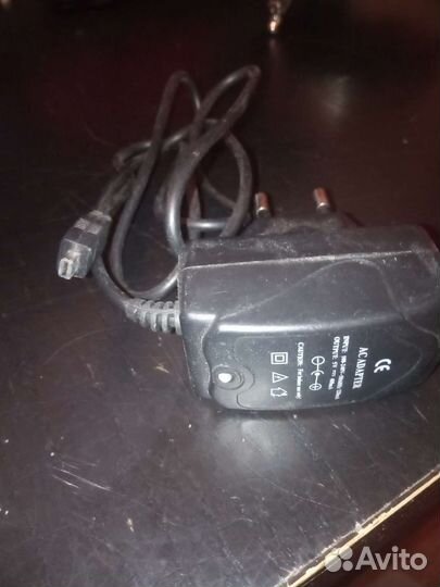 Зарядное устройство для фотоаппарата