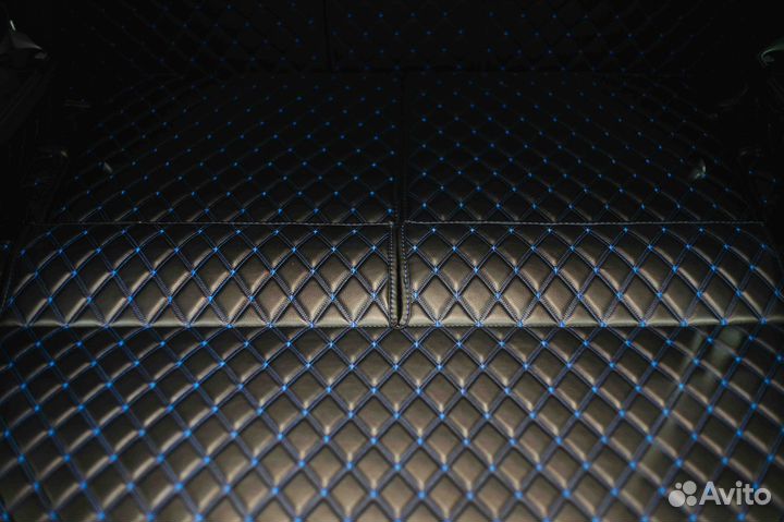 3D коврики в багажник BMW X7