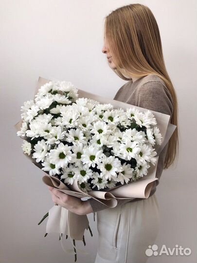 Букет из хризантем от