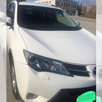 Toyota RAV4 2.0 CVT, 2015, 57 216 км, с пробегом, цена 2 650 000 руб.