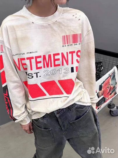 Лонгслив vetements