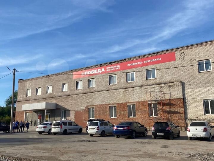 Торговая площадь, 830 м²