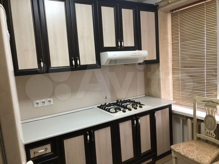 2-к. квартира, 52 м², 5/5 эт.