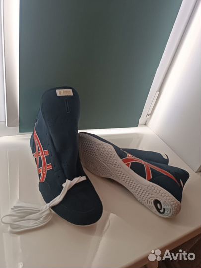 Борцовки asics tiger