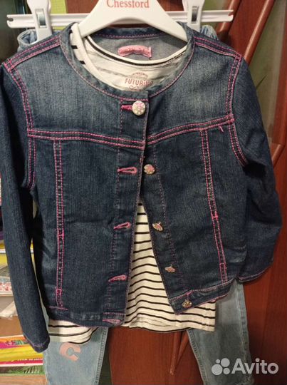Джинсовая куртка для девочки