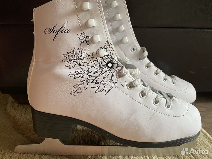 Коньки фигурные Sofia nordway p.37