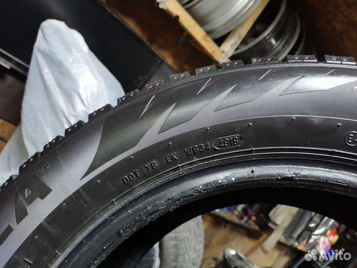 Formula Ice 235/55 R17