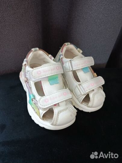 Сандалии для девочки 23 размер