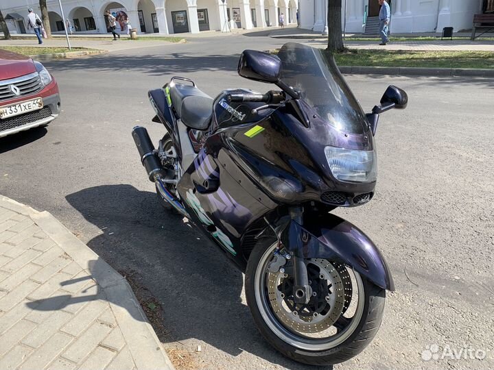 Kawasaki ZX11 (ZZR1100)