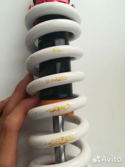 Амортизатор на мотоцикл