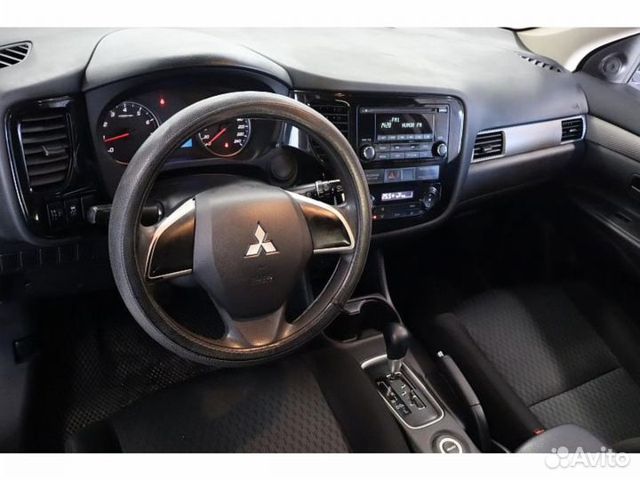 Mitsubishi Outlander 2.0 CVT, 2014, 289 000 км