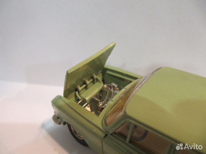 Москвич 426 А3 без ми. Фисташковый цвет