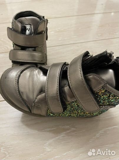 Сапожки и ботинки для девочки