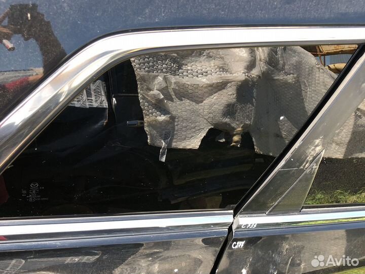 Mazda CX-9 Форточка задняя правая