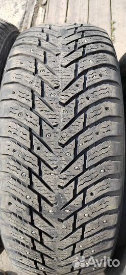 Nokian Tyres Hakkapeliitta 8 SUV 235/55 R20