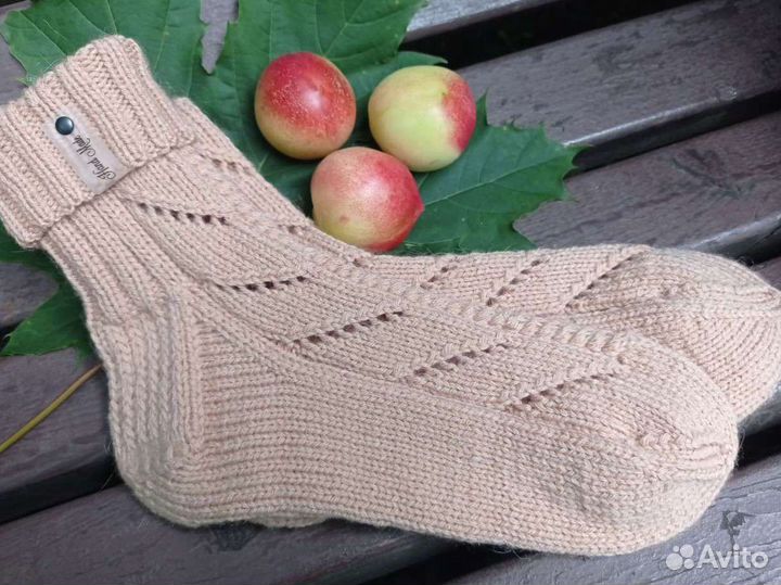 Носки женские ручной работы