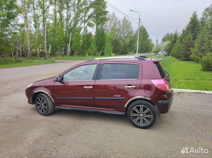 Geely MK Cross 1.5 МТ, 2012, 199 000 км