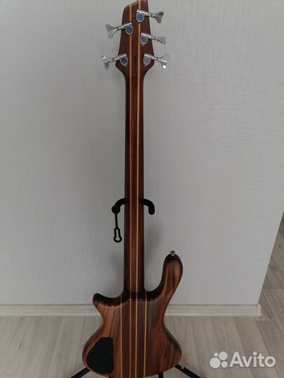 Басс гитара 5 струн Washburn Taurus T25