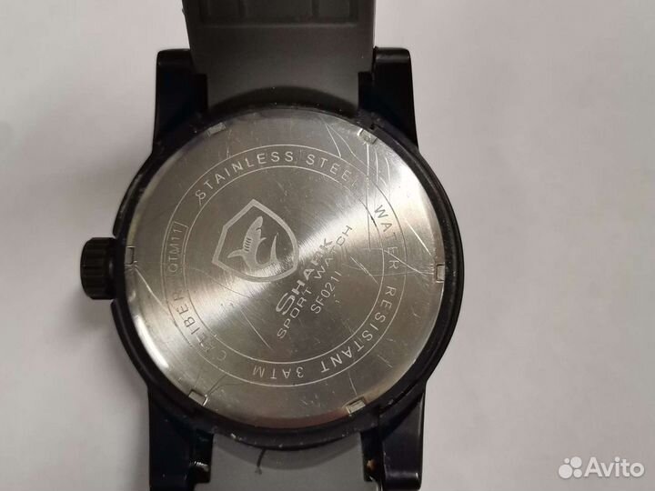 Часы водонепроницаемые