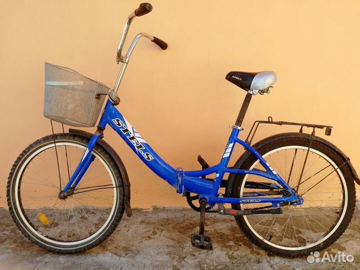 Stels Pilot 810