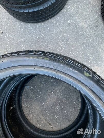 Pirelli Winter Sottozero 3 275/35 R21 и 315/30 R21 105V