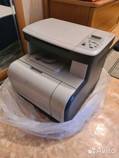 Цветной лазерный принтер HP color laser jet CM1312
