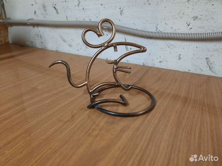 Подставка под телефон