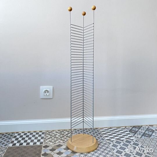 Подставка для дисков