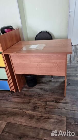 Офисная мебель бу