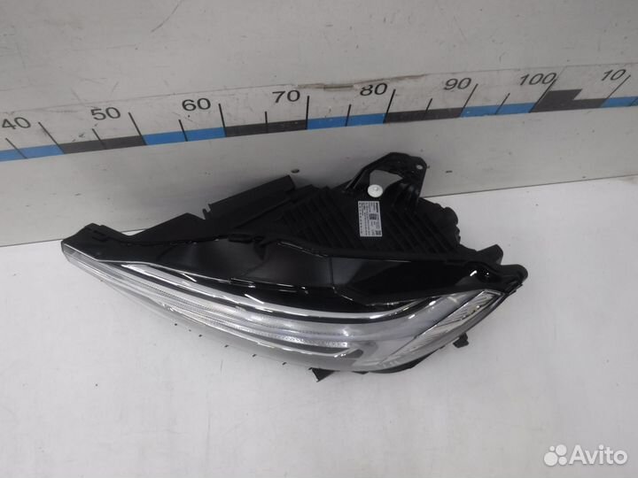 Фара левая Volvo XC60